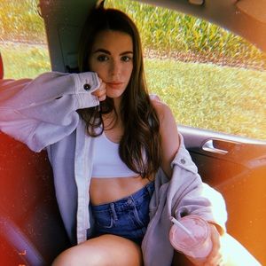 Meet your Posher, Mallory